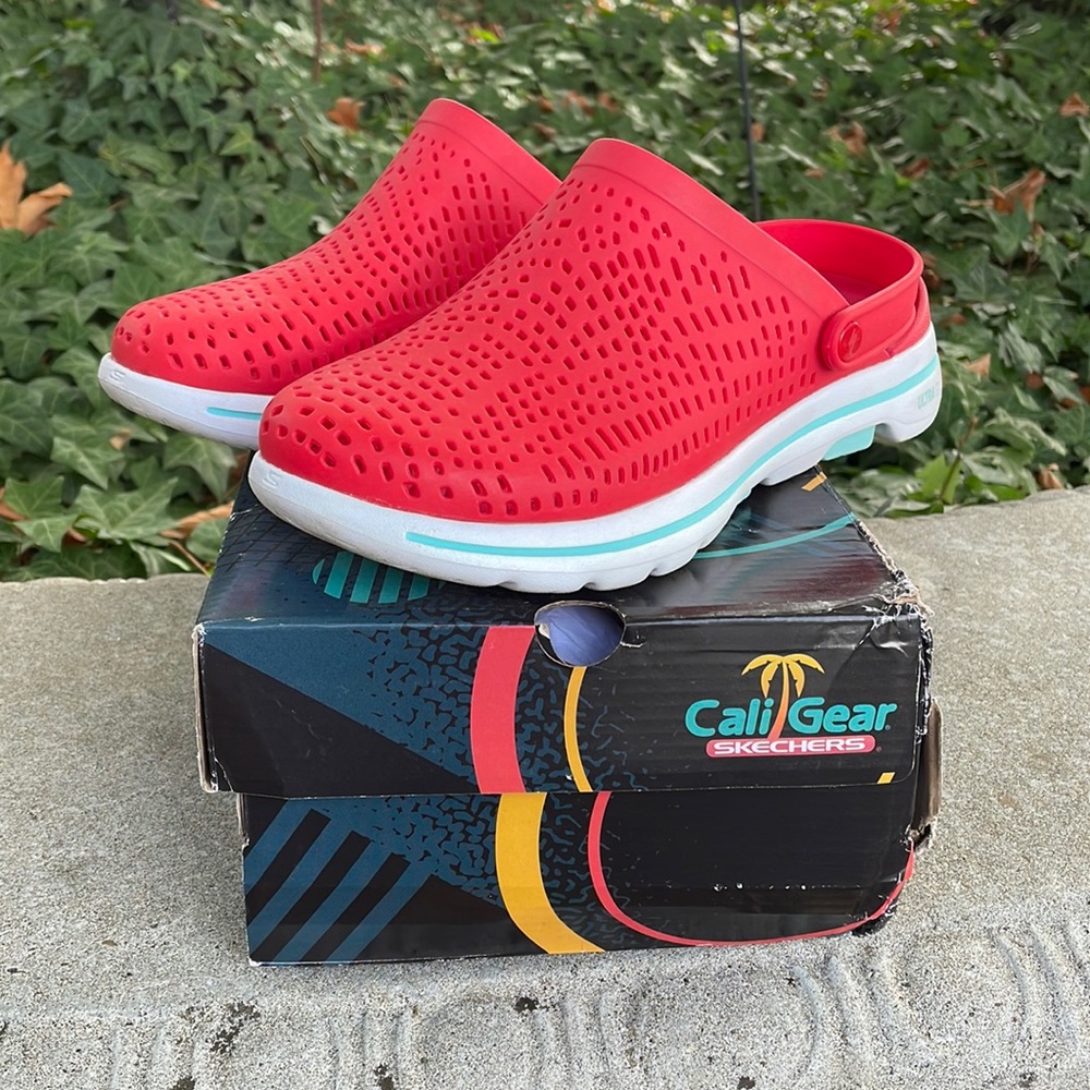 Cali Gear Skechers